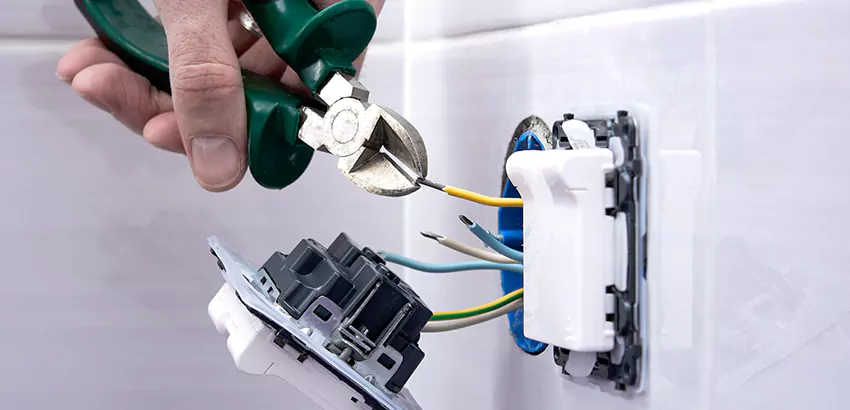 Outlet and Switch Repair Services in Rogers
